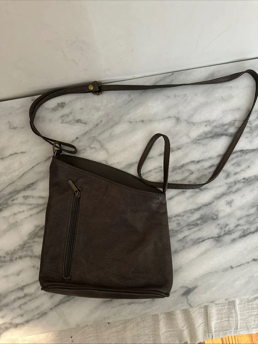 Men's Dark Brown Leather Messenger Crossbody Bag - Slim Everyday Carry